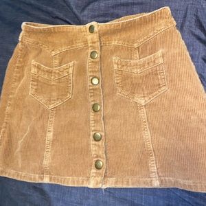 kendall and kylie size 26/M mini button up skirt